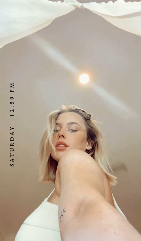 blonde small tits onlyfans beautiful naked snapshot