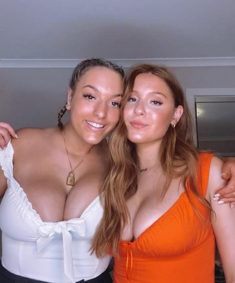 Alanna Pow porn onlyfans leaks