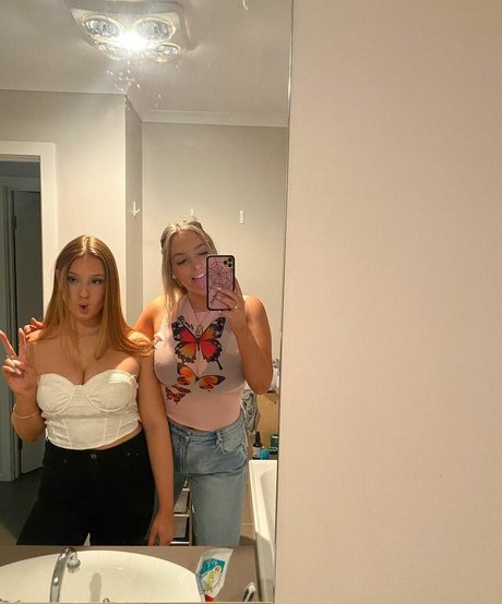 Alanna Pow nude onlyfans