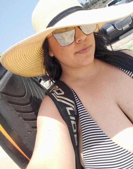 E Casey onlyfans explicit content