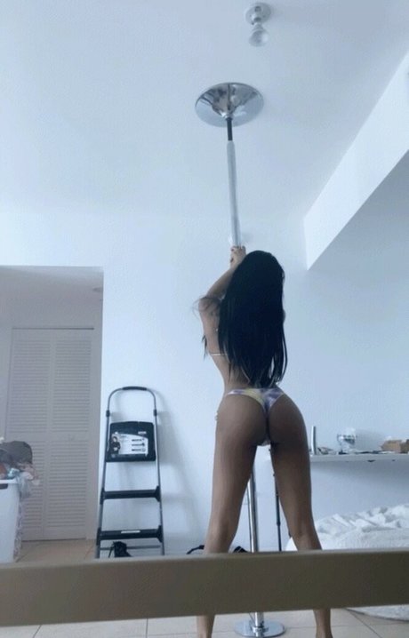 sarcasmqueenn onlyfans free
