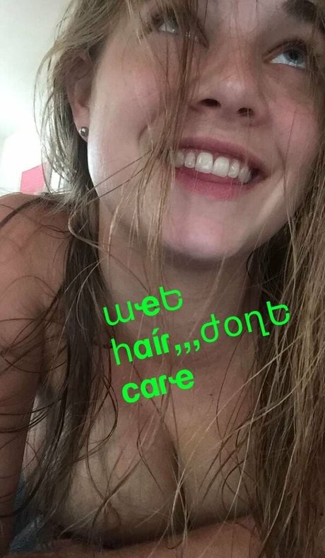 perfect shemale onlyfans free porn plate