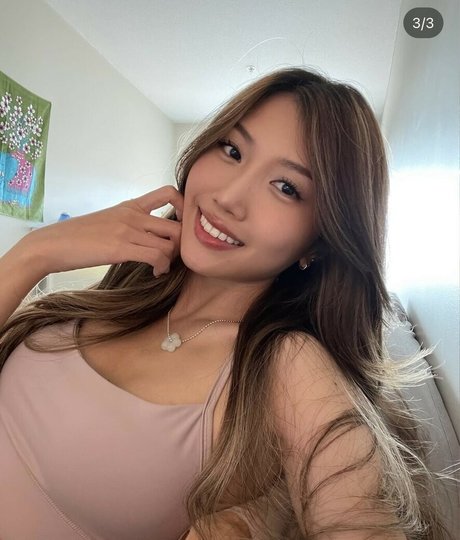 clararline naked on onlyfans