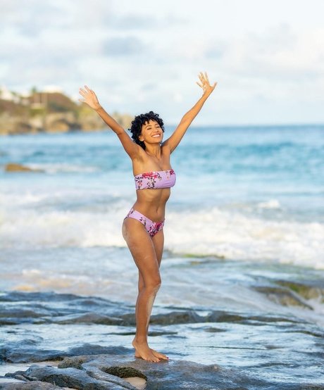 Andy Allo onlyfans leajs