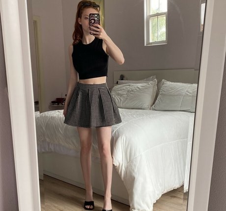 asmr babe onlyfans pornographic photos