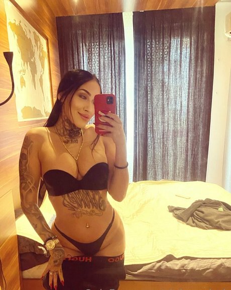 aleksandra myuller onlyfans photo