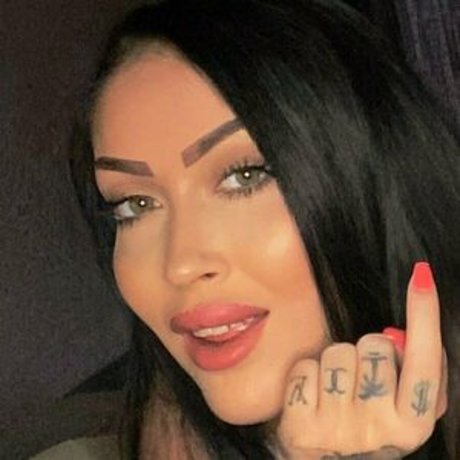 aleksandra myuller onlyfans leaked