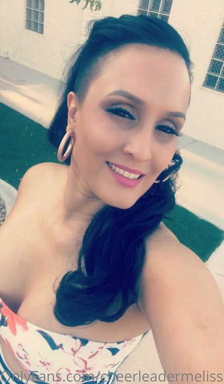 cheerleadermelissa onlyfans hot