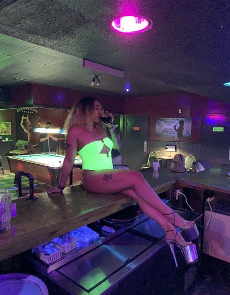 ssbbw granny onlyfans erotic shots