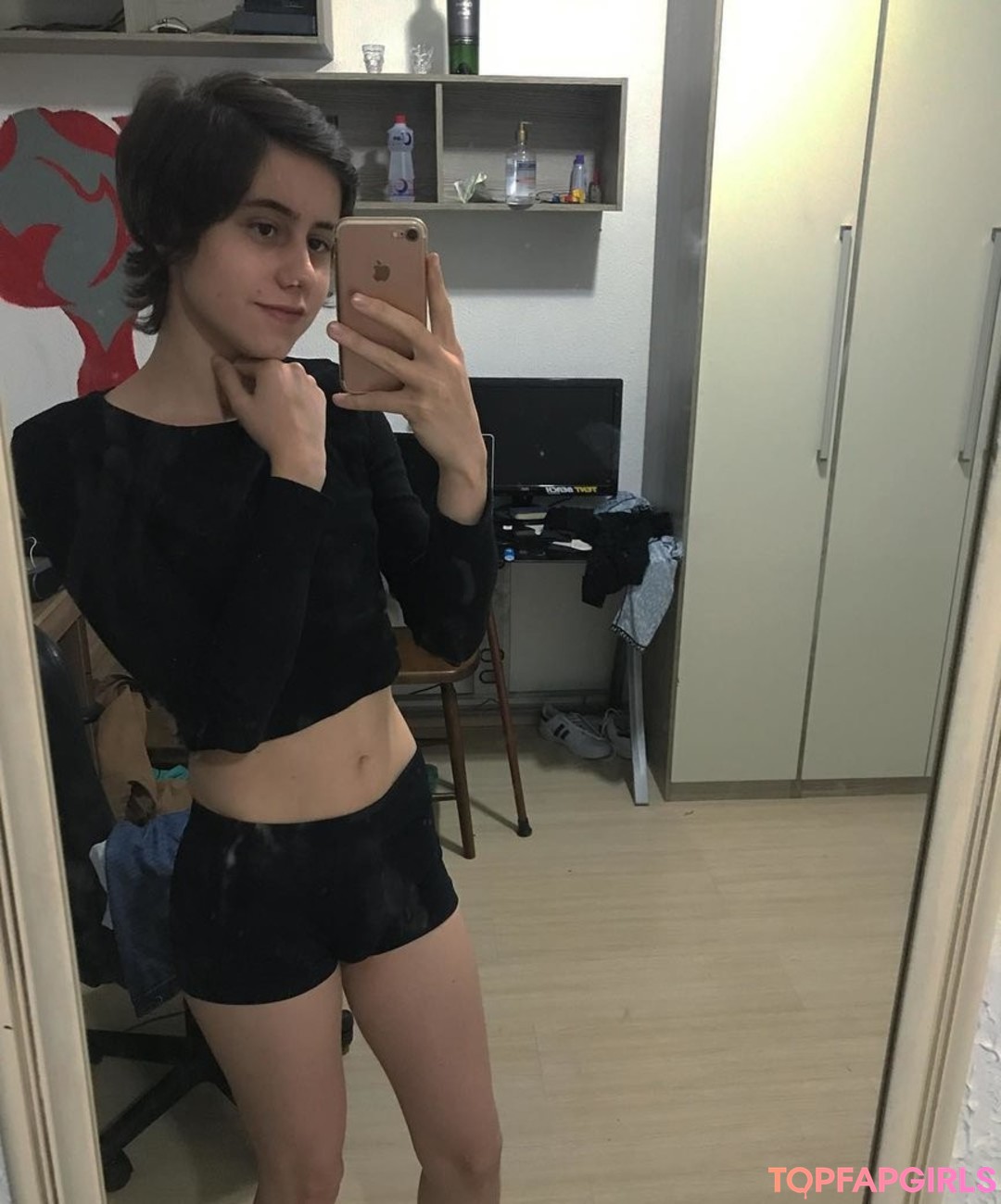 Sayuri Mattar onlyfans pics