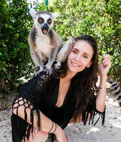 Nina Dobrev leaked onlyfans