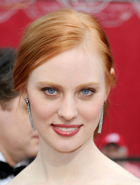 Deborah Ann Woll tits onlyfans