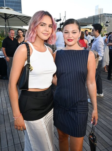 blonde hairy pussy onlyfans exclusive shot