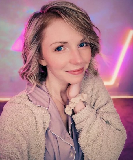 Missclick Gaming onlyfans nude