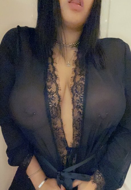 Laurab974 onlyfans leaks porn