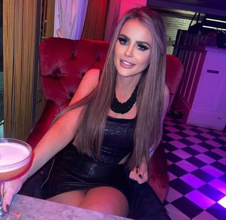 Nicole Farrell onlyfans nude leaked