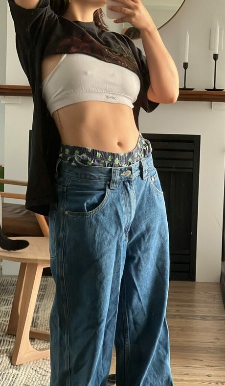 Inde Navarrette naked onlyfans leaks