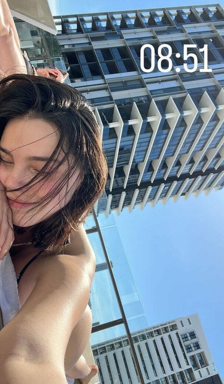 Inde Navarrette on onlyfans