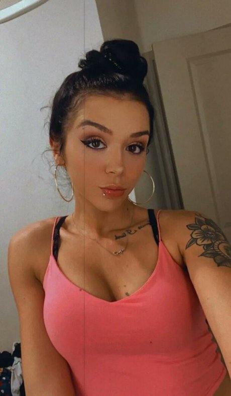 Cora Jade only fans.