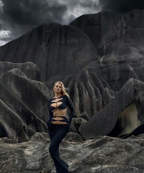 ZiennaEve onlyfans mega