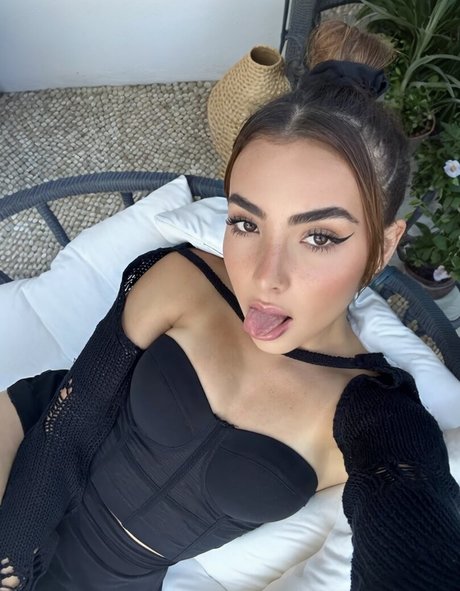 BotezLive onlyfans tits