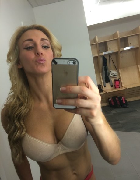Charlotte Flair onlyfans porn free