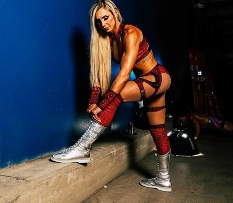 Charlotte Flair onlyfans boobs