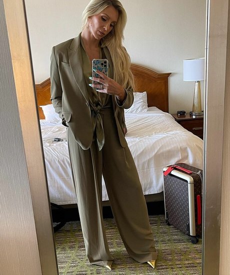 Charlotte Flair onlyfans sex