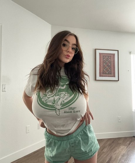 Missyann602 onlyfans content type