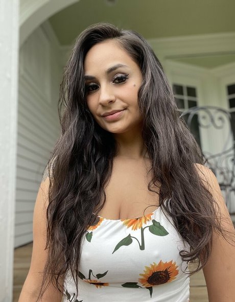 sophiamariiex onlyfans pics leaked