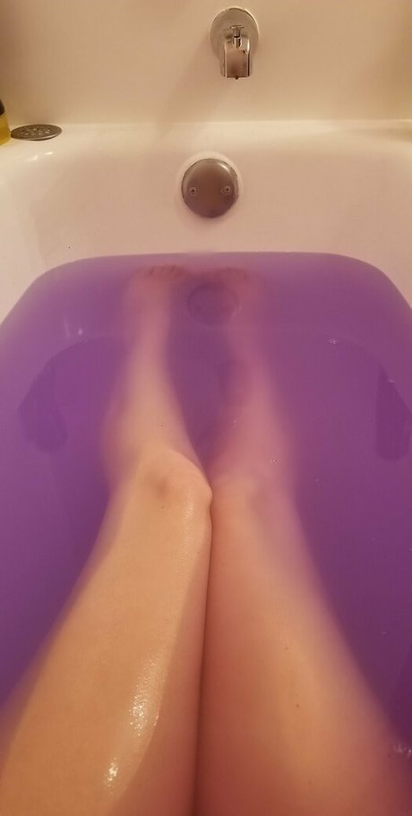 missbluefreeof tits onlyfans