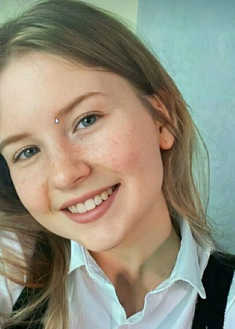 ebony summer onlyfans beautiful self-portrait