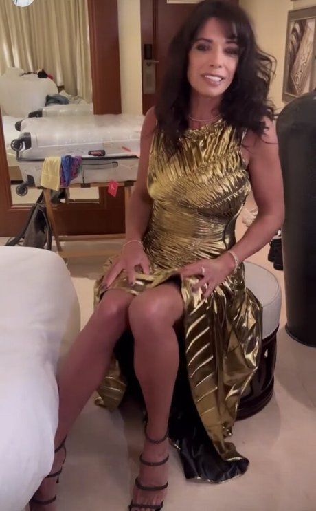 Jenny Powell onlyfans tits