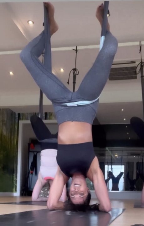 Jenny Powell onlyfans tits