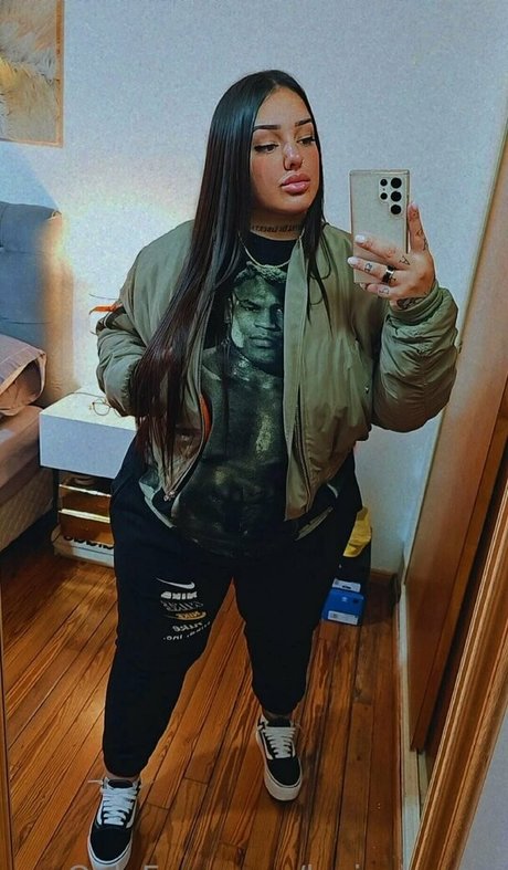 luciannaaaa onlyfans leaked dirtyship