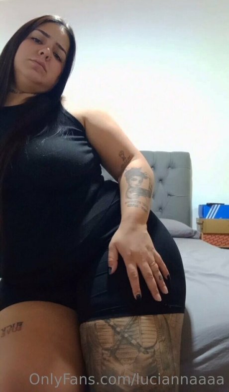 luciannaaaa onlyfans pics