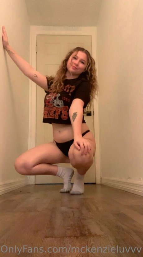 mckenzieluvvv onlyfans photos