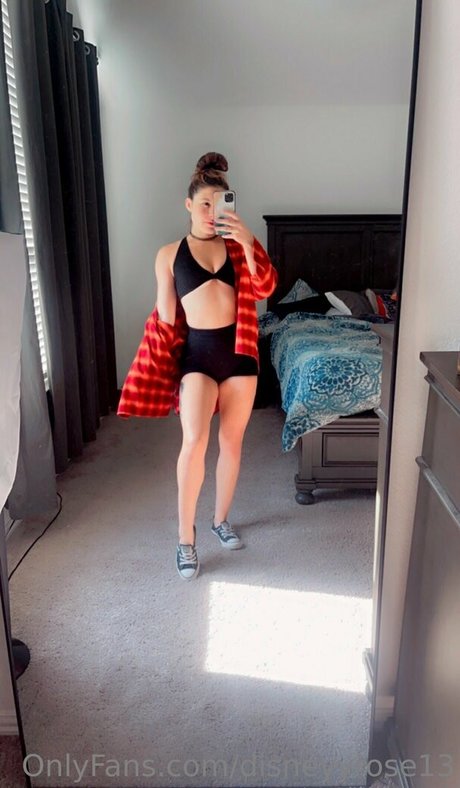 disneyyrose13 onlyfans xx