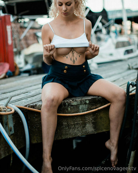 spicenovageektv onlyfans naked porn
