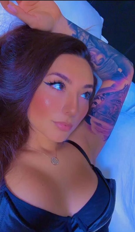 Theegoldenrose onlyfans leakd