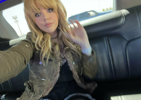 katezoha onlyfans pic