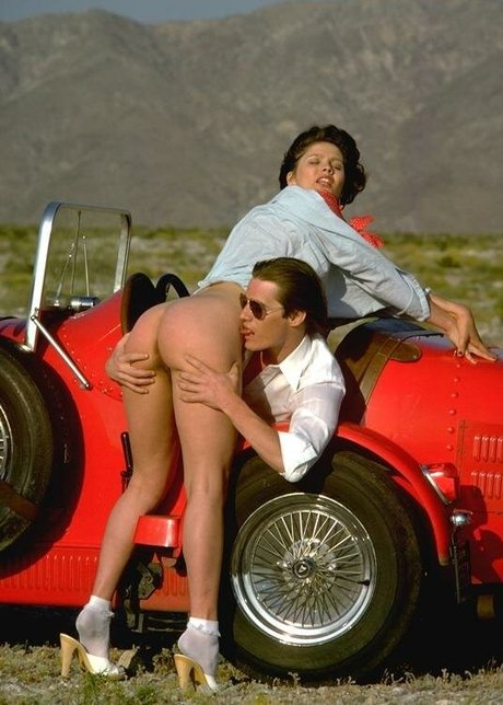 Desiree Cousteau only fans porn