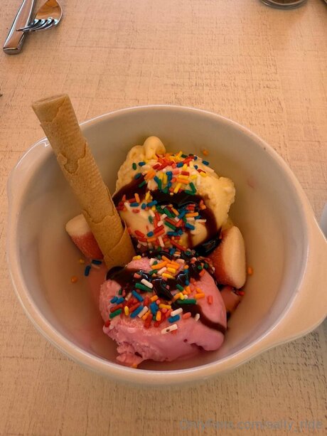 Sally Ride naked on onlyfans