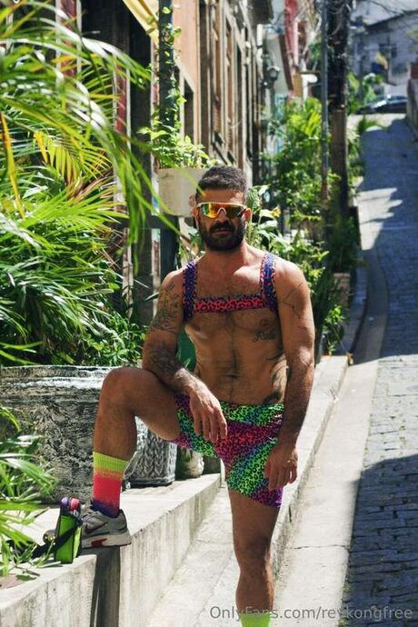 white pussy onlyfans pornos still