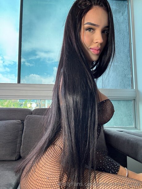 Princesslucianaa onlyfans strip tease