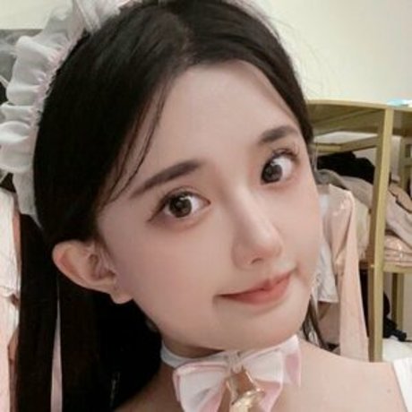 GUAZA nude only fans