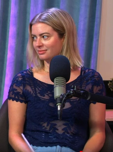 Elyse Willems naked onlyfans leaks