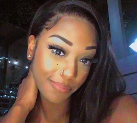 Itzangeltou nudes onlyfans leaked