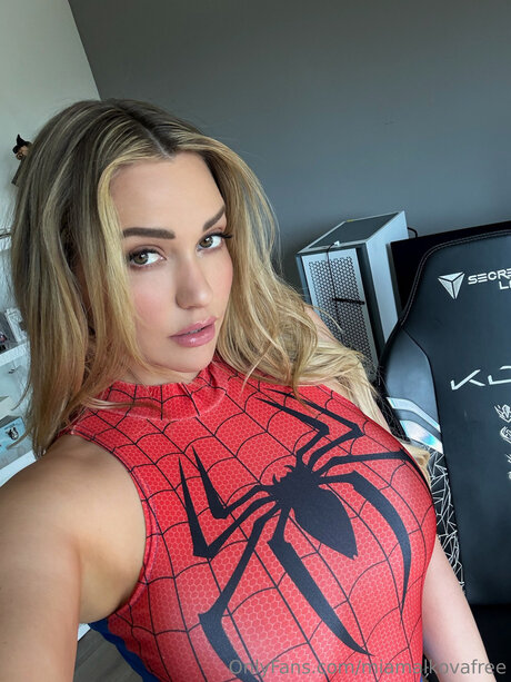 miamalkovafree sexy onlyfans