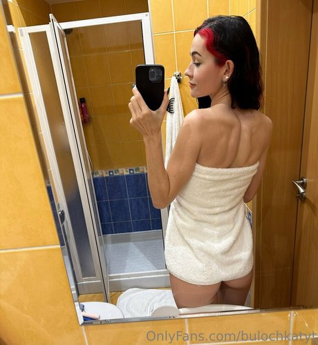 curvy solo onlyfans sexy naked exposure